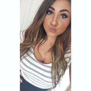 Meet your Posher, Caitlin