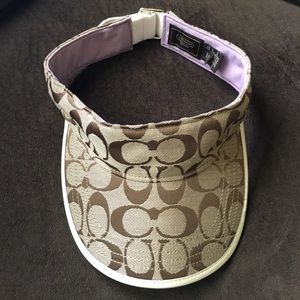 Coach sun visor, signature print.