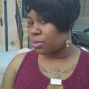 Meet your Posher, Erica