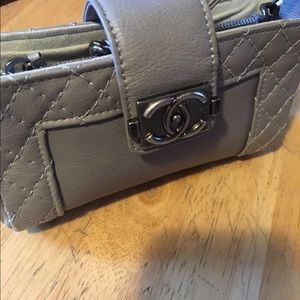 Beautiful Chanel hand bag
