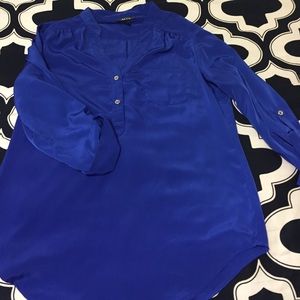 Blue 3/4 sleeve dress shirt
