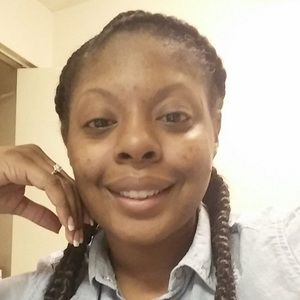 Meet your Posher, Latasha