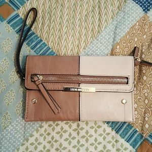 Steven madden wallet/wristlet