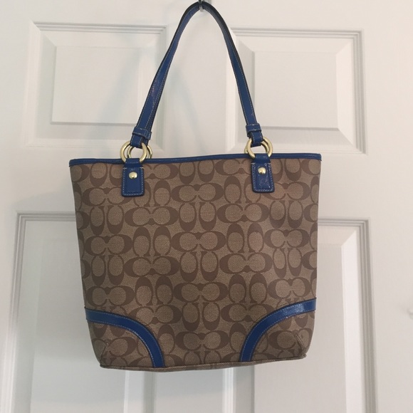 ROYAL BLUE COACH PURSE - Picture 3 of 4