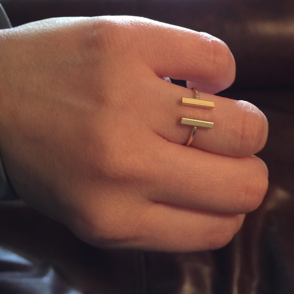 Double bar 18k gold plated adjustable modern ring - Picture 3 of 3