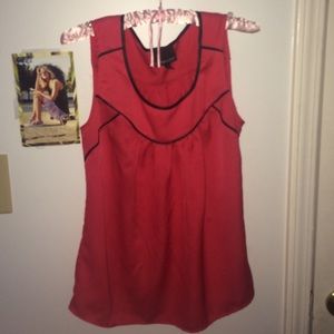 Coral Sleeveless top