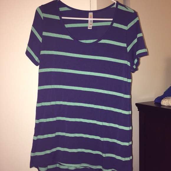 Lularoe t shirt.
