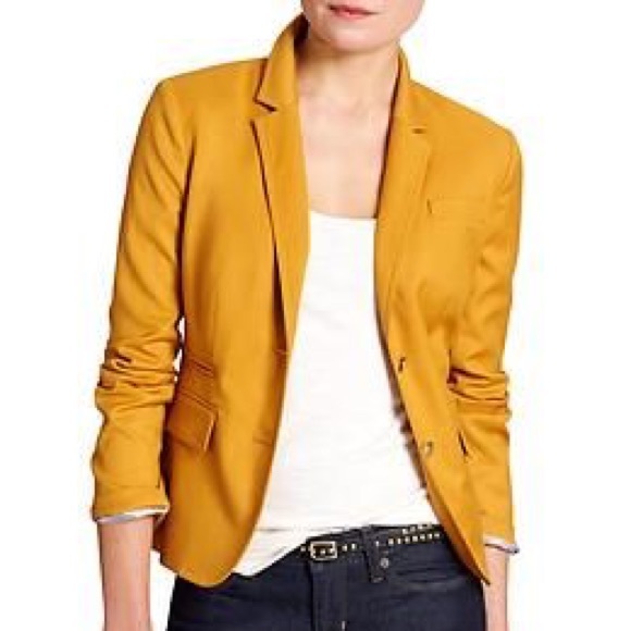 Banana Republic boyfriend blazer