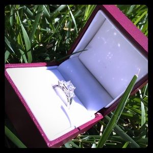 Helzberg engagement ring