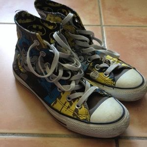 Batman Converse