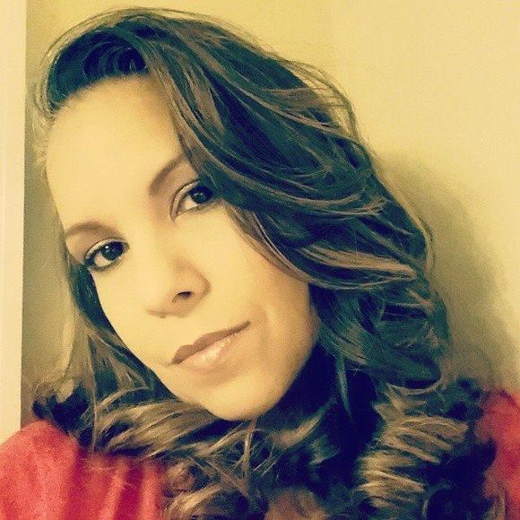 Meet your Posher, Stacy