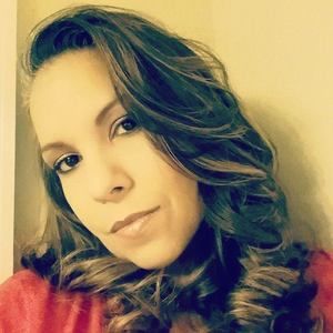 Meet your Posher, Stacy