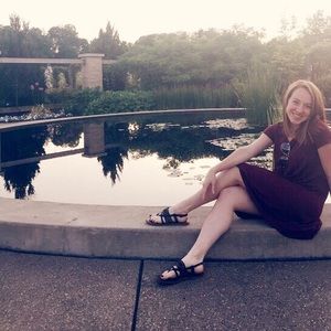 Meet your Posher, Megan