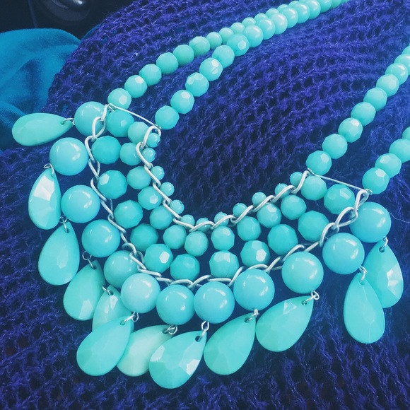 Accessories - Turquoise bubble necklace