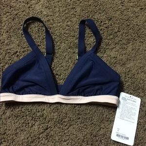 Lululemon water: surf to sand top