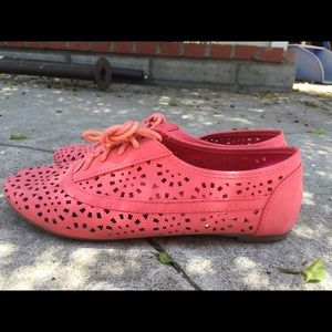Pink flats