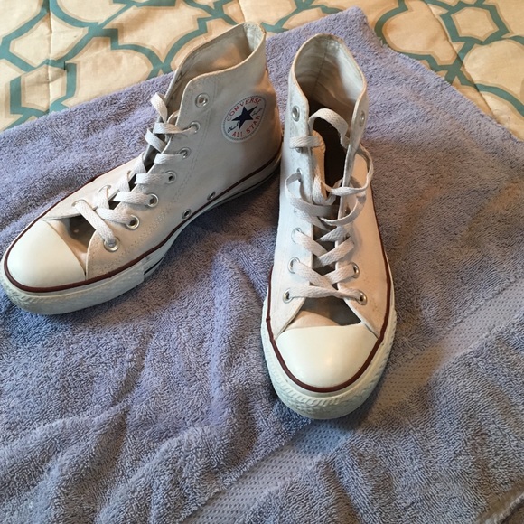 White converse all-star