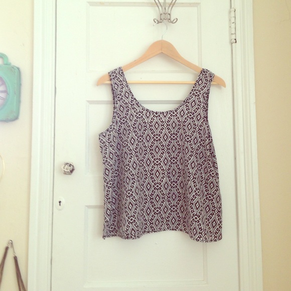 Black and white patterned tank