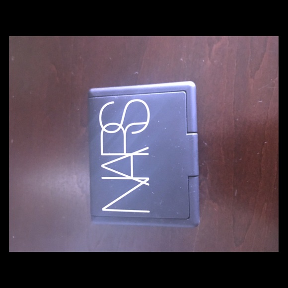 NARS blush (Outlaw)