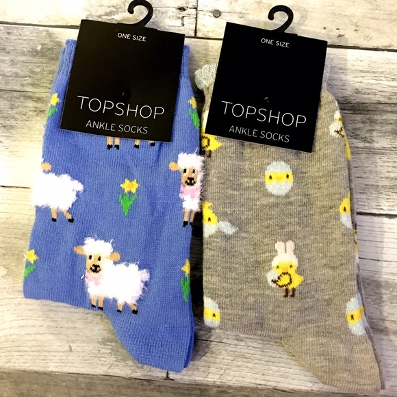 NWT 2 Pairs of TopShop Ankle Socks 😍