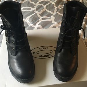 Steve Madden Noodless black leather