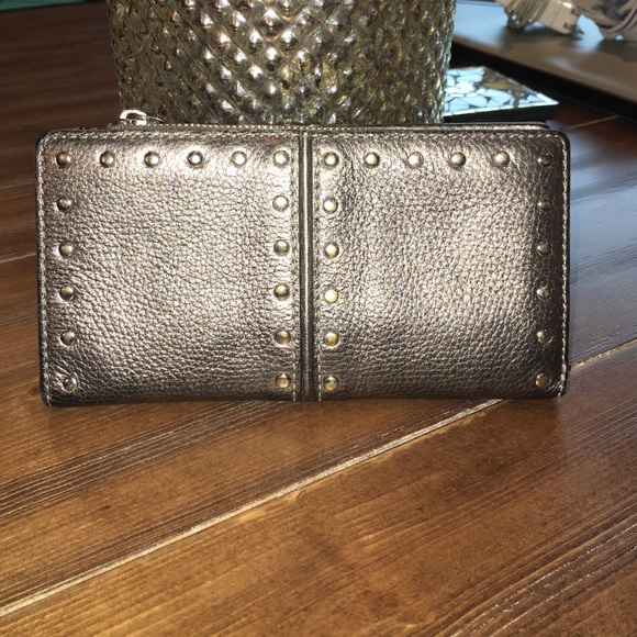 Studded Michael kors wallet! Great condition!