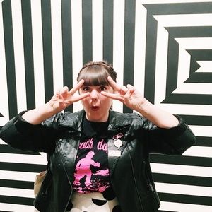 Meet your Posher, Sam