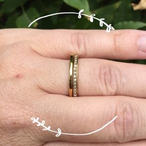 Ann Taylor set of 2 stacking rings