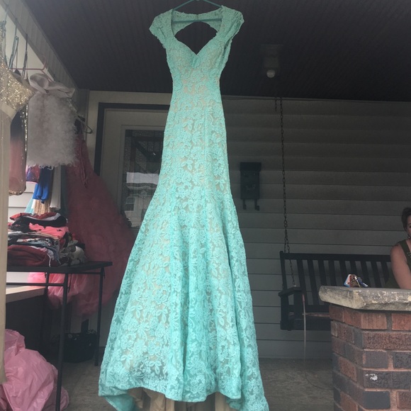 Prom dress