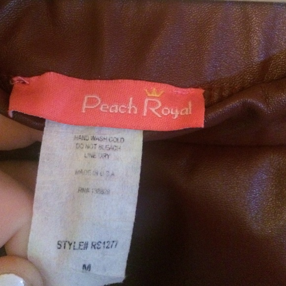 Maroon Leather Skirt - Picture 3 of 3