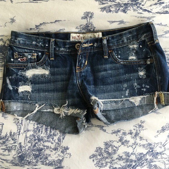 Hollister Destroyed Wash Jean Shorts