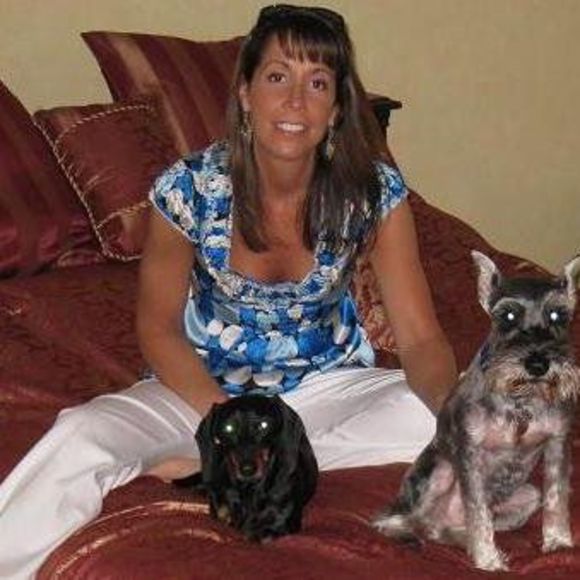 Meet your Posher, Judi