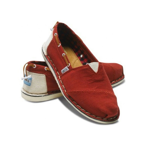 NWT TOMS Bimini Stitchout Shoes - sz 9