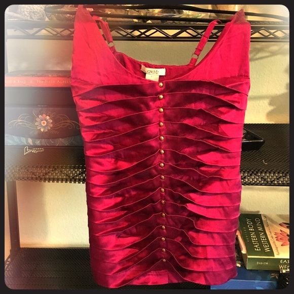 Sexy Cache top!!