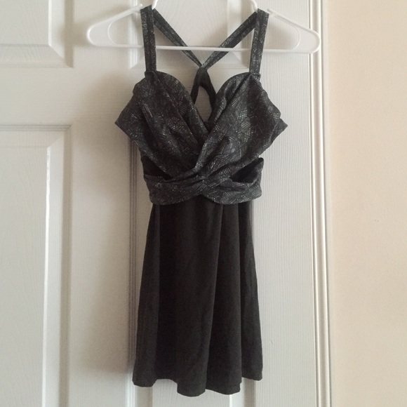 Lululemon wrap it up tank top.