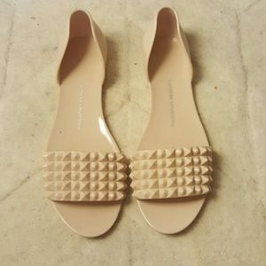 Chinese Laundry Jelly/Plastic Flats/Sandals