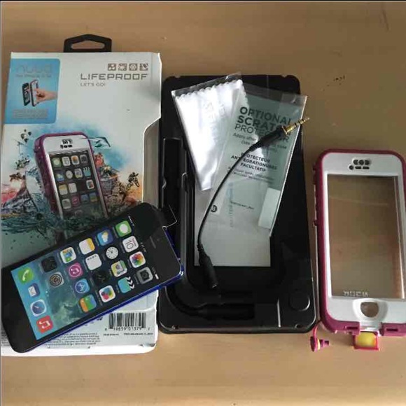 ✨SOLD✨ NÜÜD LIFEPROOF Phone Case for iPhone 5/5s