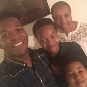 Meet your Posher, Alicia