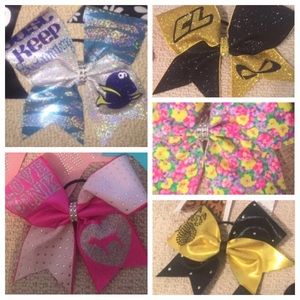 Bows for Alexis Kyas :)