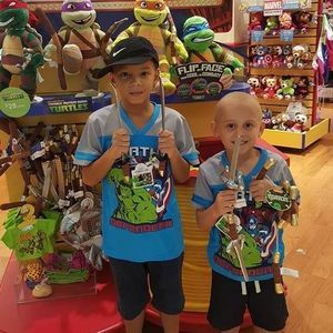 Meet your Posher, Elba iris