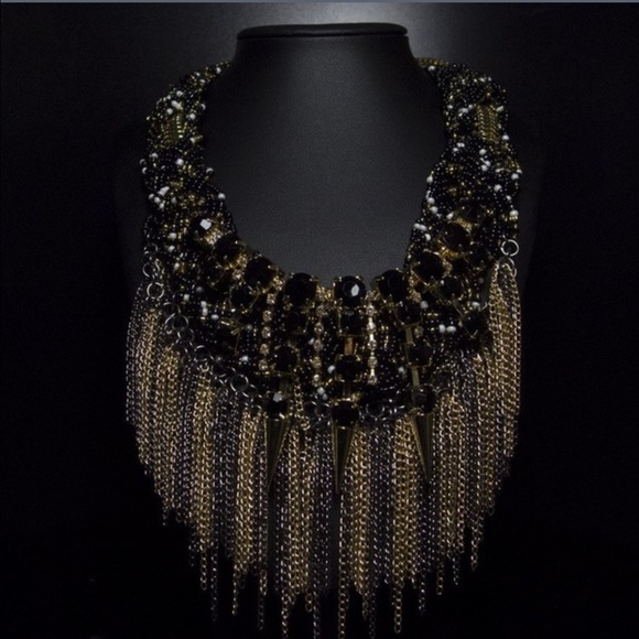 🌴Ultimate Statement Necklace - Picture 2 of 3