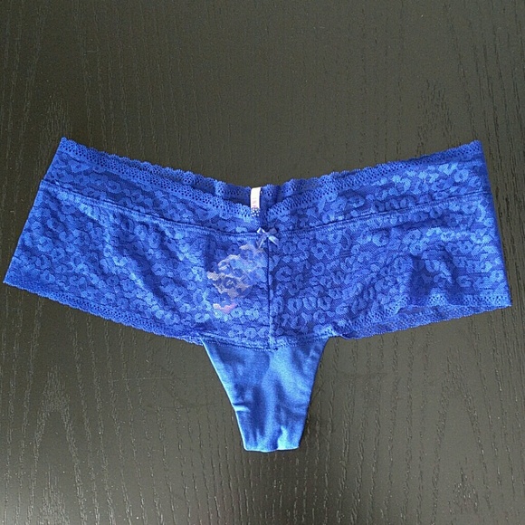 Victoria's Secret extra low-rise panty, M, NWT - Picture 1 of 1