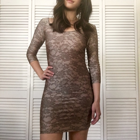 AA Spicy Dress 3/4 sleeve