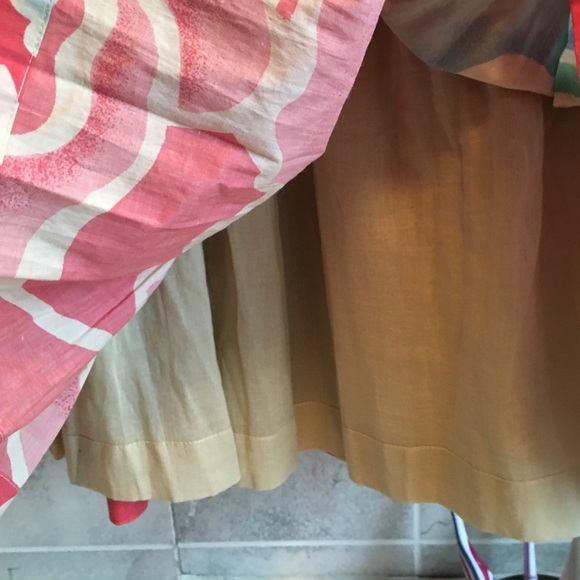 Lil skirt - Picture 4 of 4