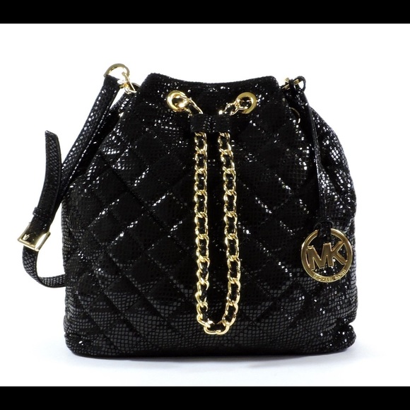 MICHAEL Michael Kors Handbags - Sale🎉Michael Kors Frankie large bucket bag