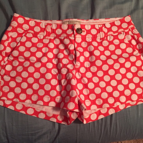 🎉coral polka dot shorts🎉