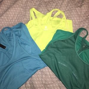 Cute gym tank!