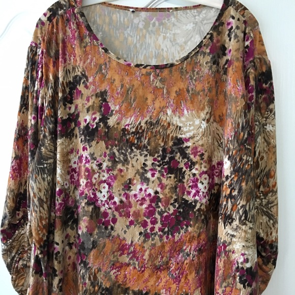 Women's blouse