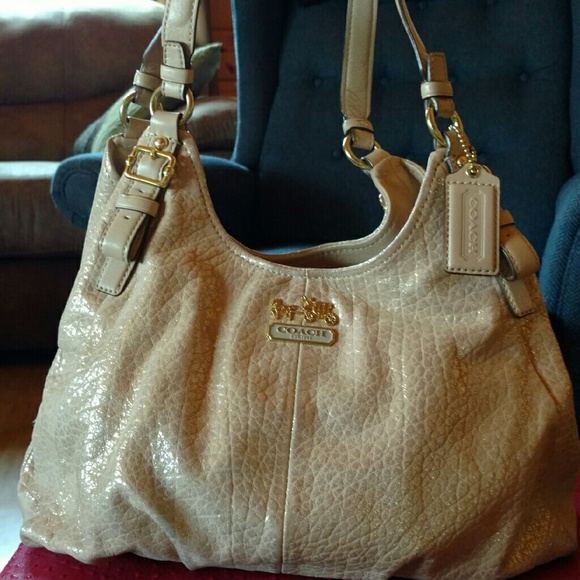 XX SOLD XX Madison Maggie in Gold Metallic