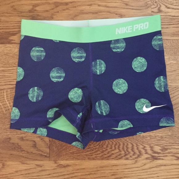 Nike Pants - Reserved! Nike Pro 2.5" Print Running Shorts